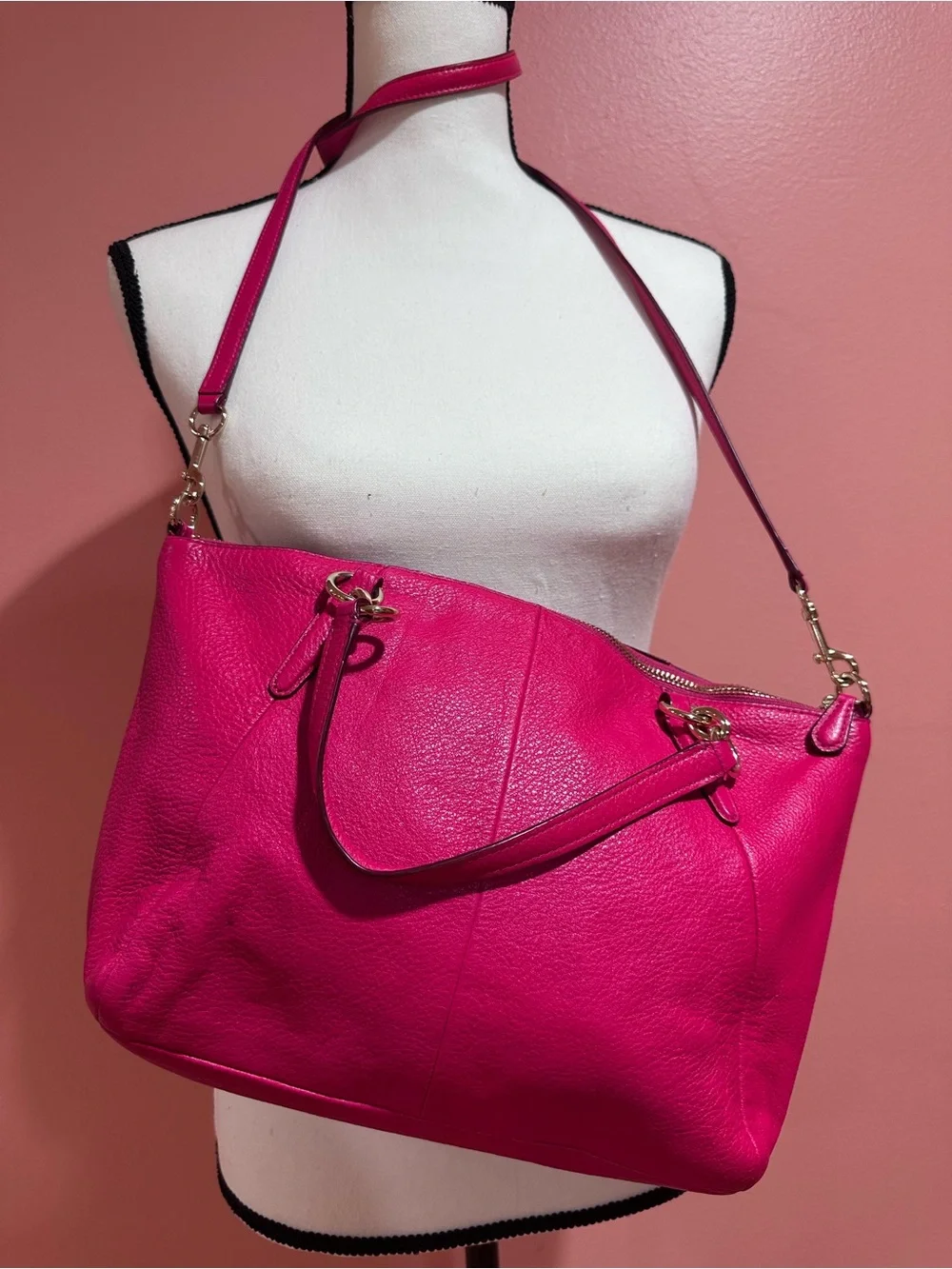 Coach Kelsey Satchel Pink Pebbled Leather Crossbody Handbag F34493